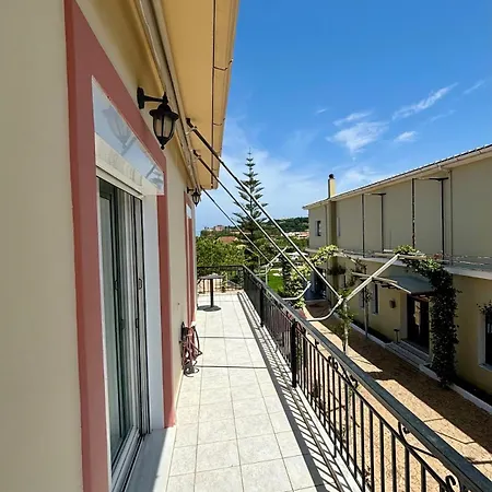 Apartment Louloudi *