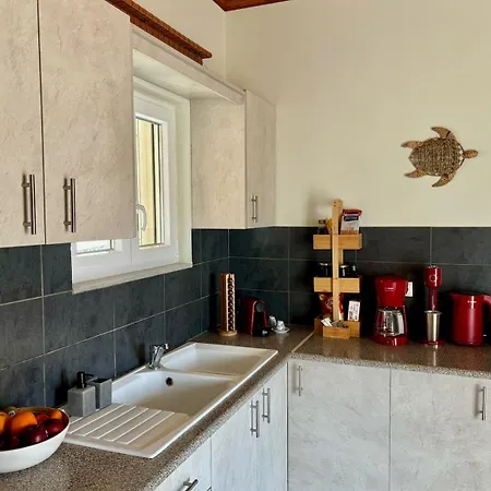 Louloudi Apartment *